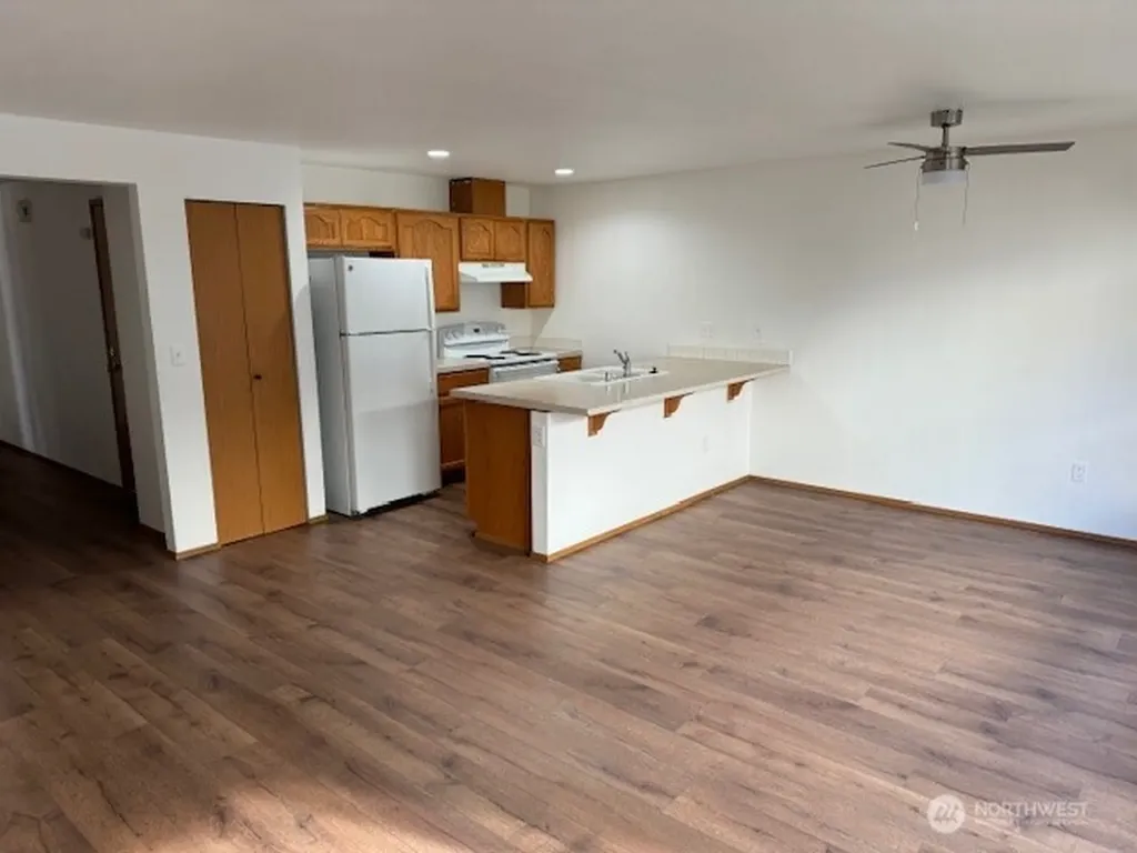 1608 E 34th Street Tacoma WA 98404