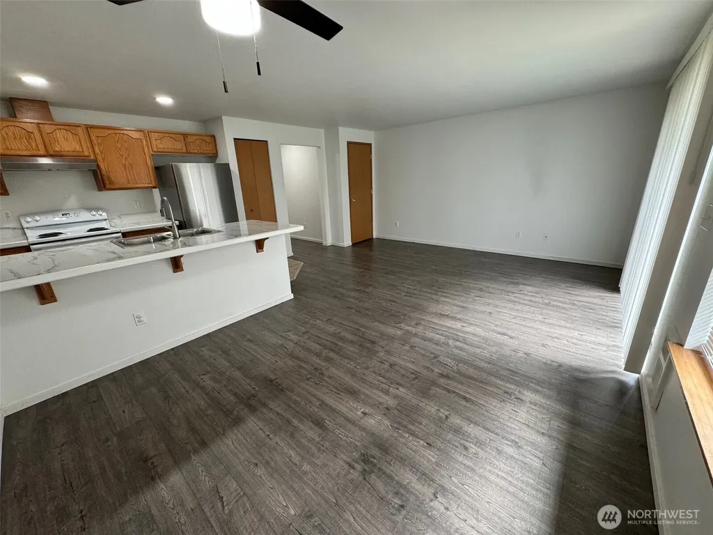 1608 E 34th Street Tacoma WA 98404