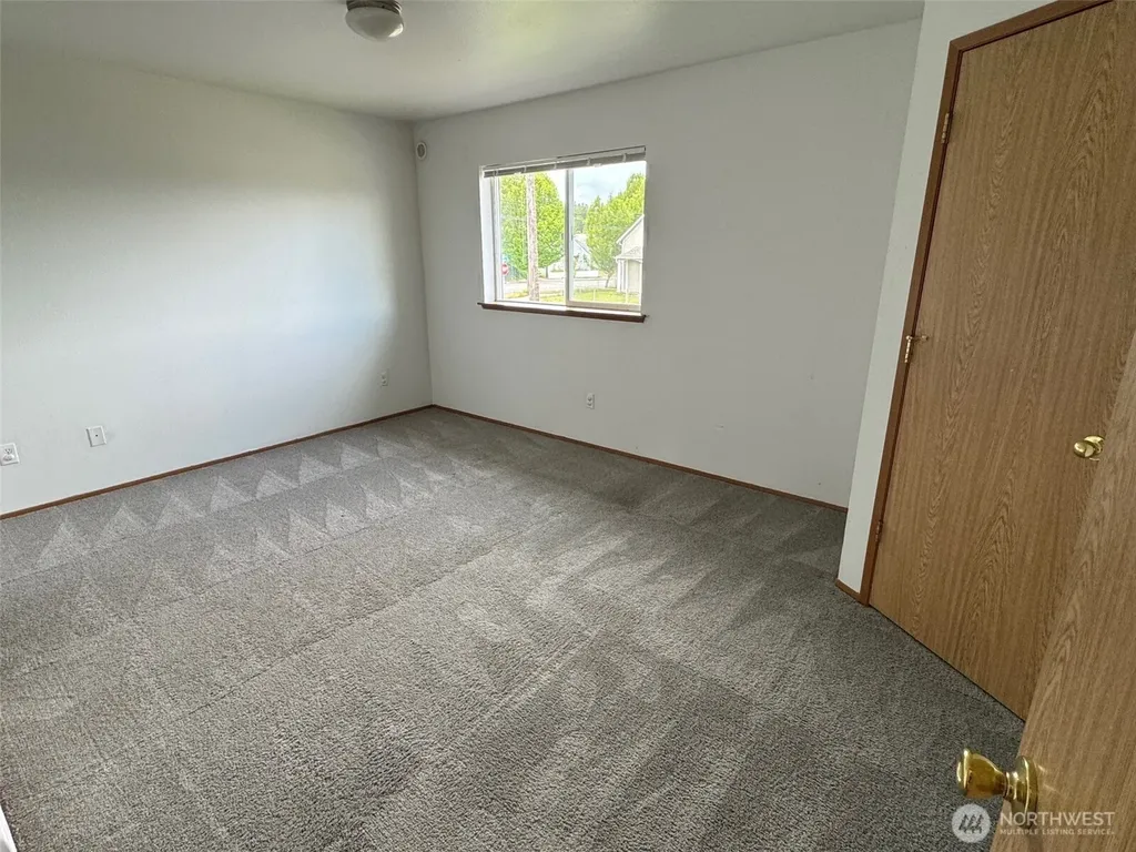 1608 E 34th Street Tacoma WA 98404