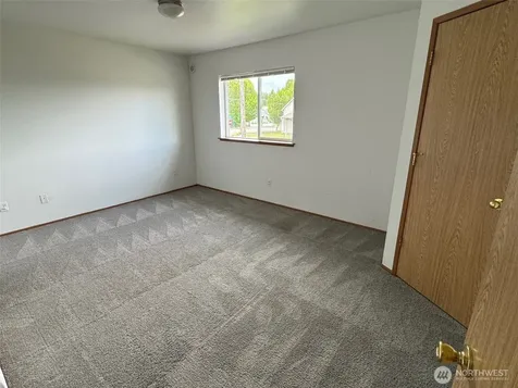 1608 E 34th Street Tacoma WA 98404