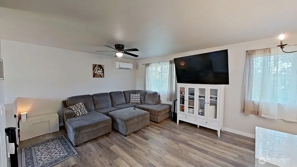 361 NE Barbara Boulevard Belfair WA 98528