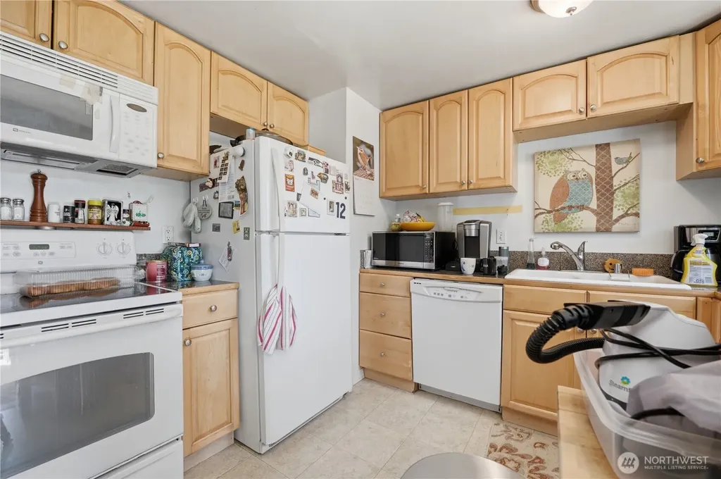 18824 Midvale Avenue N Shoreline WA 98133