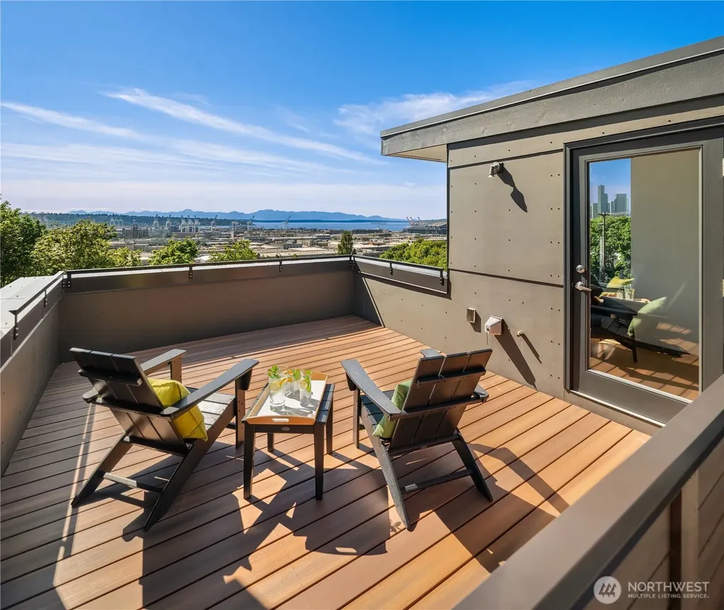 2517 13th Avenue S Seattle WA 98144