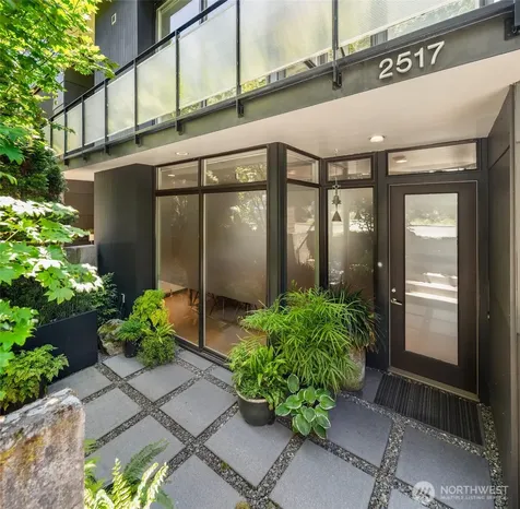 2517 13th Avenue S Seattle WA 98144