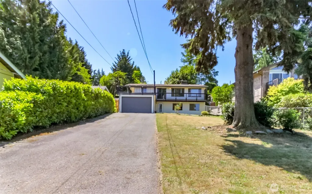 5127 S Hazel Street Seattle WA 98178