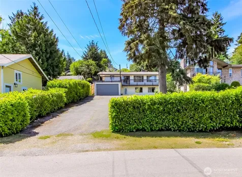 5127 S Hazel Street Seattle WA 98178