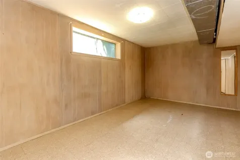 5127 S Hazel Street Seattle WA 98178