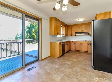 5127 S Hazel Street Seattle WA 98178