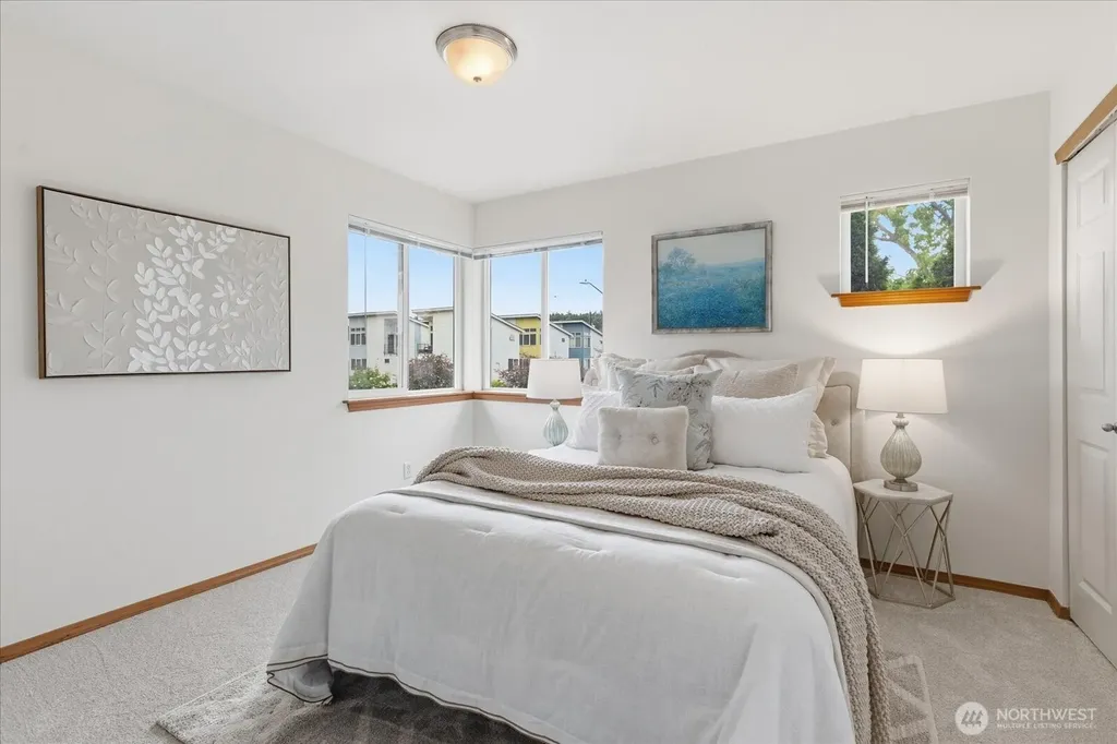 4736 Delridge Way SW Seattle WA 98106