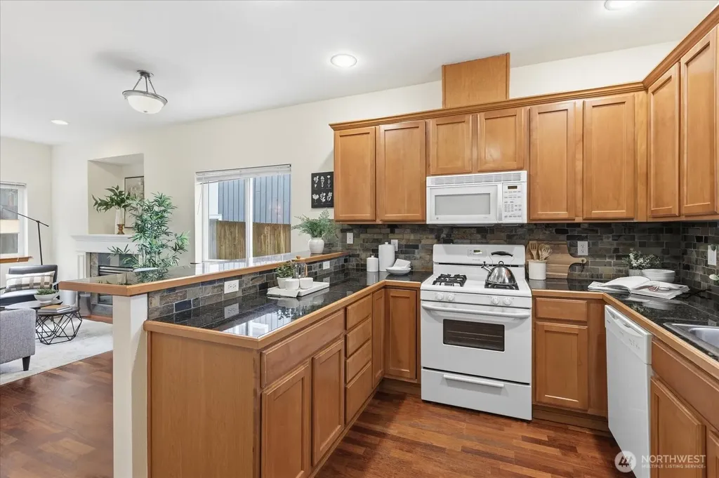 4736 Delridge Way SW Seattle WA 98106