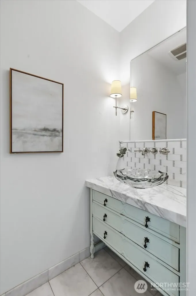 4736 Delridge Way SW Seattle WA 98106