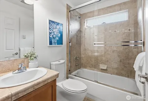 4736 Delridge Way SW Seattle WA 98106