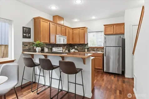 4736 Delridge Way SW Seattle WA 98106