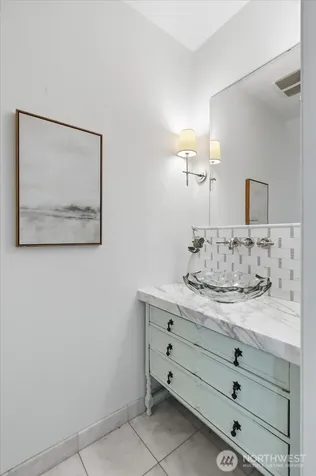 4736 Delridge Way SW Seattle WA 98106