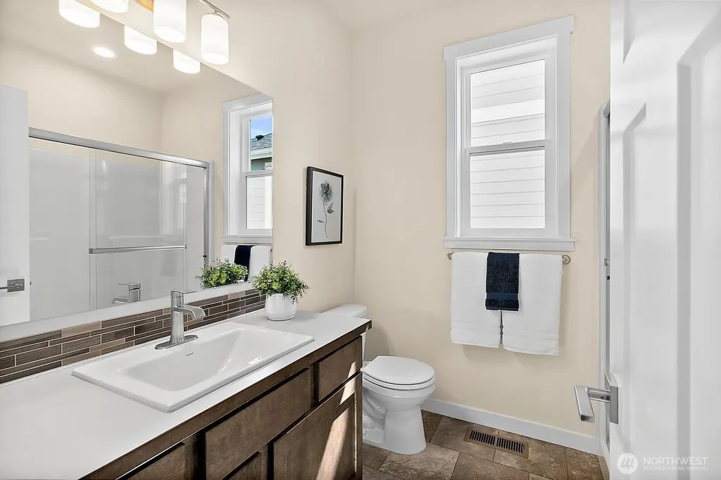 5619 Mimi Street SW Tumwater WA 98512