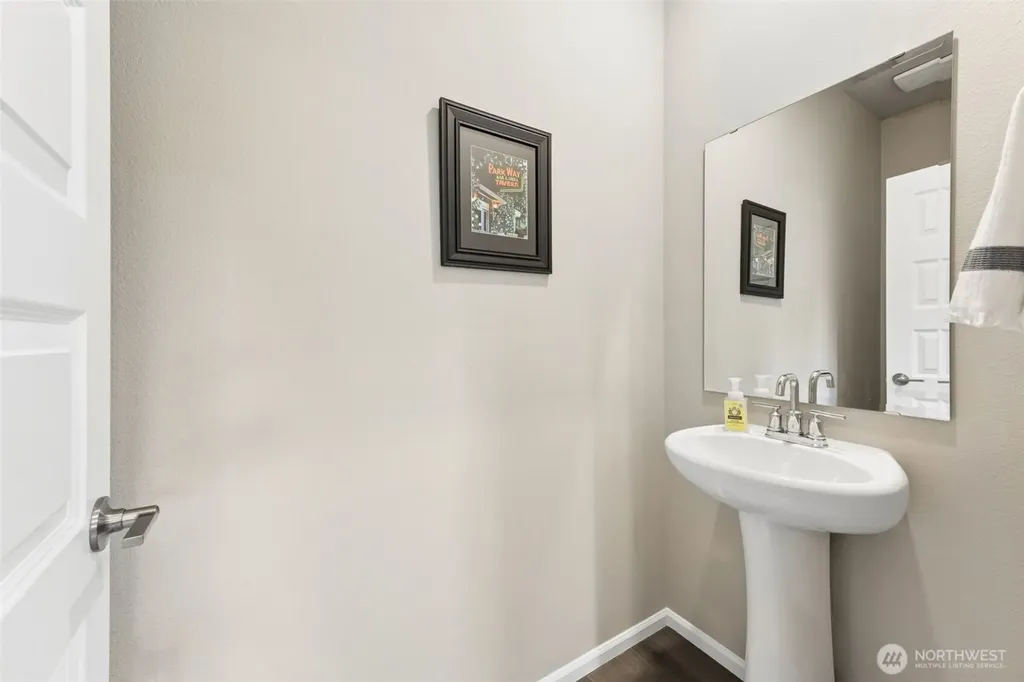 18603 128th Street E Bonney Lake WA 98391