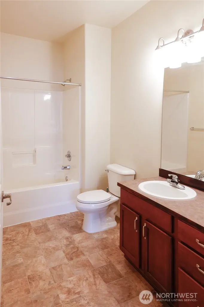 14915 38th Drive SE Bothell WA 98012