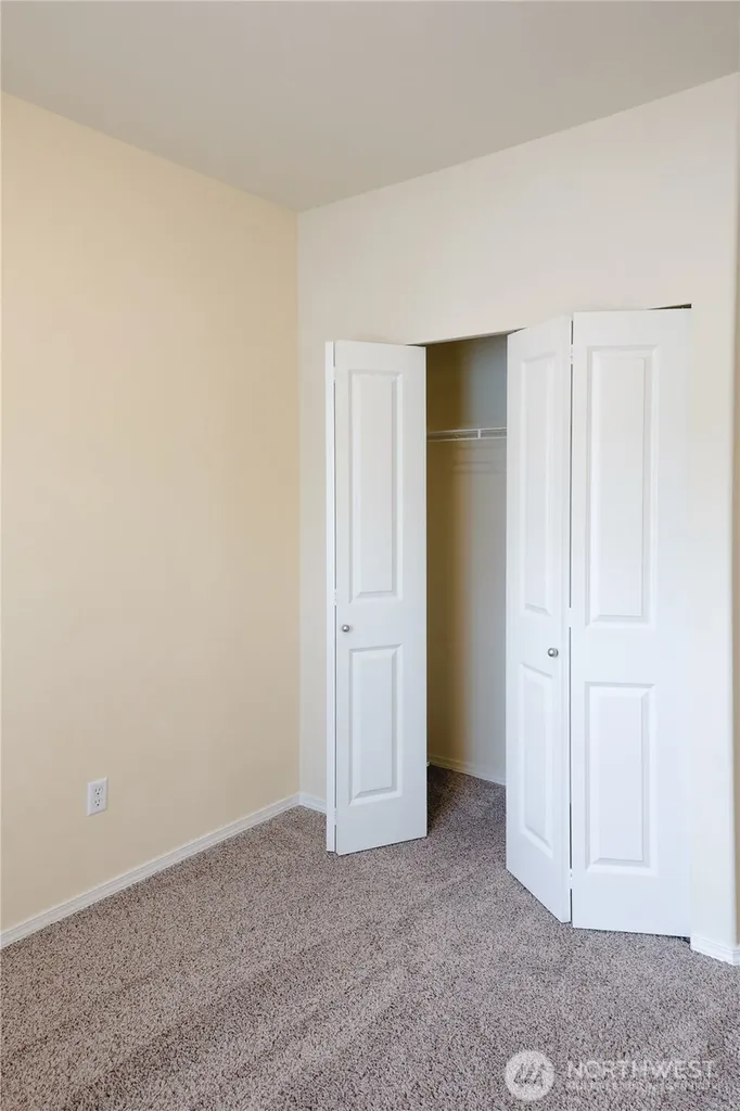 14915 38th Drive SE Bothell WA 98012