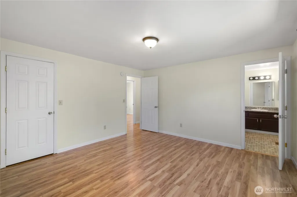 11100 NE 132nd Place Kirkland WA 98034