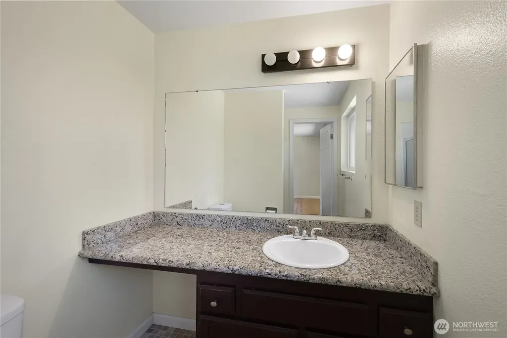 11100 NE 132nd Place Kirkland WA 98034