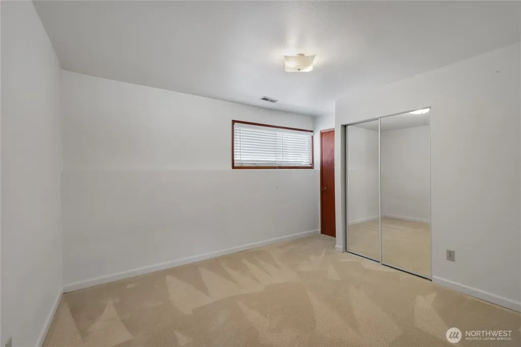 11100 NE 132nd Place Kirkland WA 98034