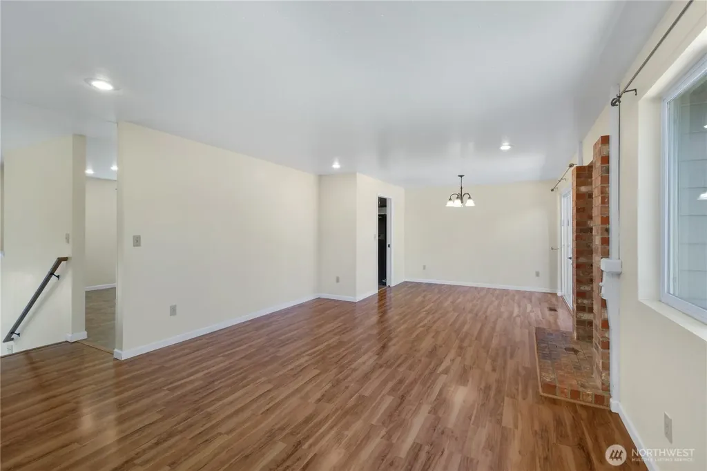 11100 NE 132nd Place Kirkland WA 98034