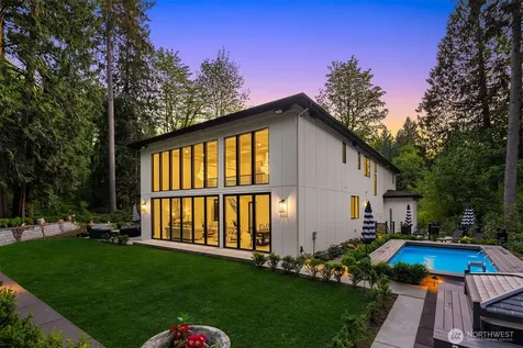 12284 196th Avenue NE Redmond WA 98053