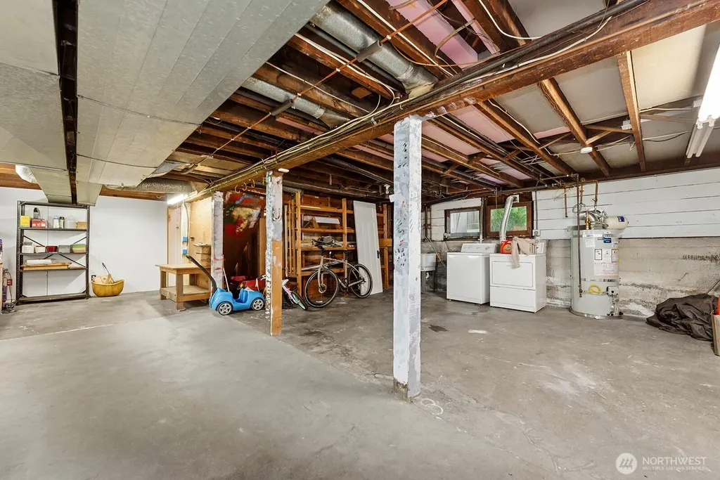 6314 19th Avenue NE Seattle WA 98115