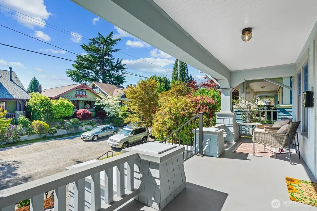 6314 19th Avenue NE Seattle WA 98115
