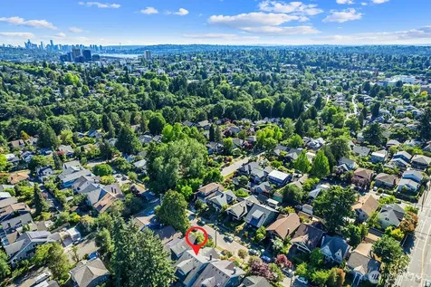 6314 19th Avenue NE Seattle WA 98115