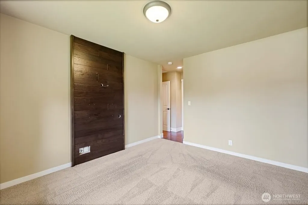 620 10th Avenue Kirkland WA 98033