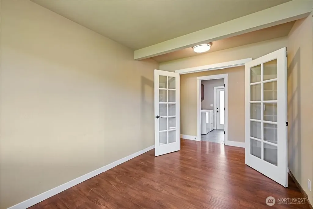 620 10th Avenue Kirkland WA 98033