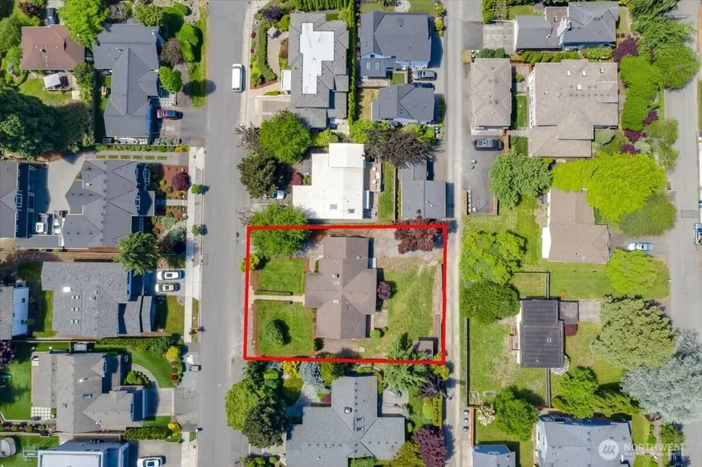 620 10th Avenue Kirkland WA 98033