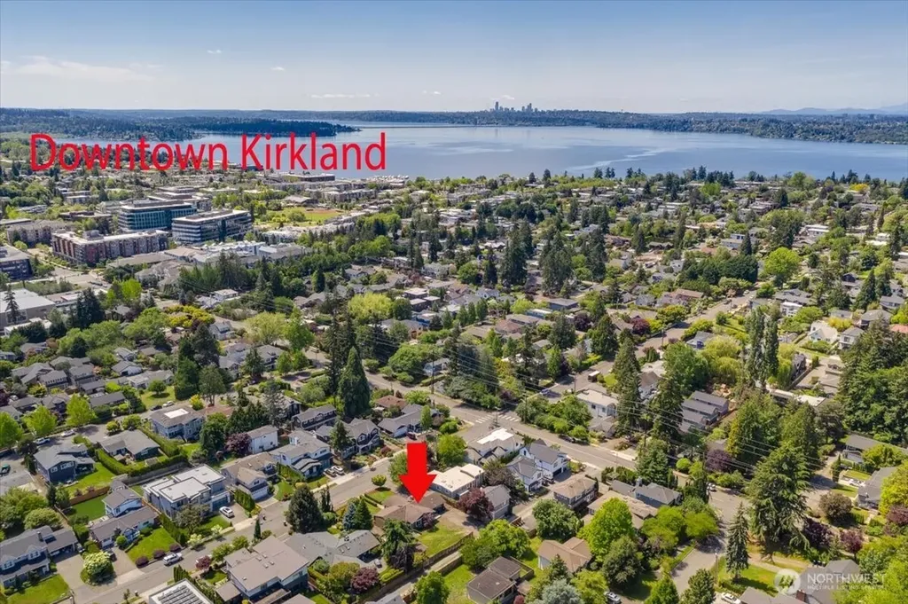 620 10th Avenue Kirkland WA 98033