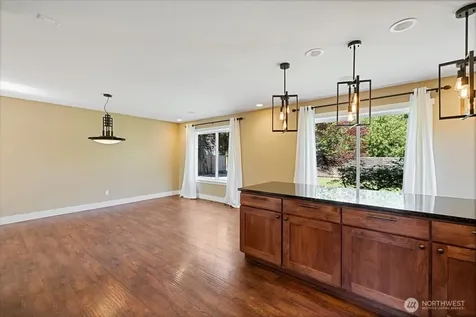 620 10th Avenue Kirkland WA 98033