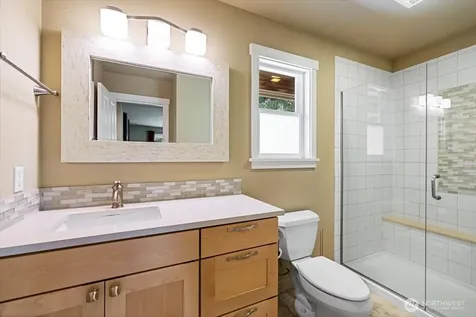 620 10th Avenue Kirkland WA 98033