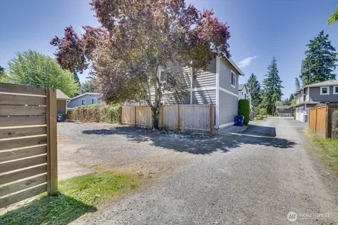 620 10th Avenue Kirkland WA 98033