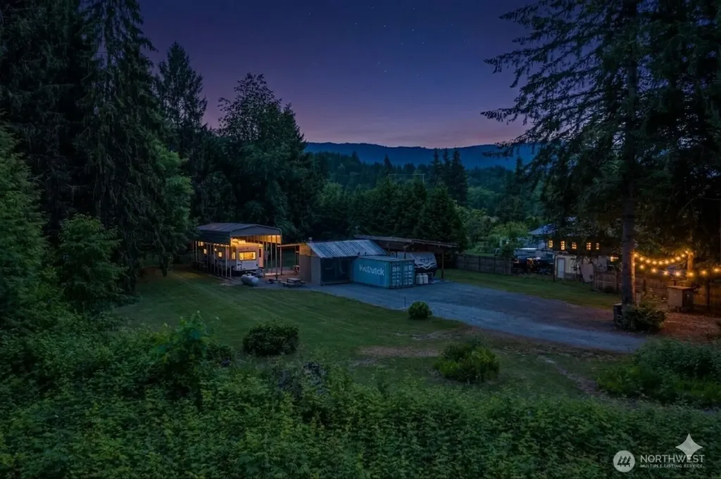 36153 Cape Horn Road Sedro Woolley WA 98284