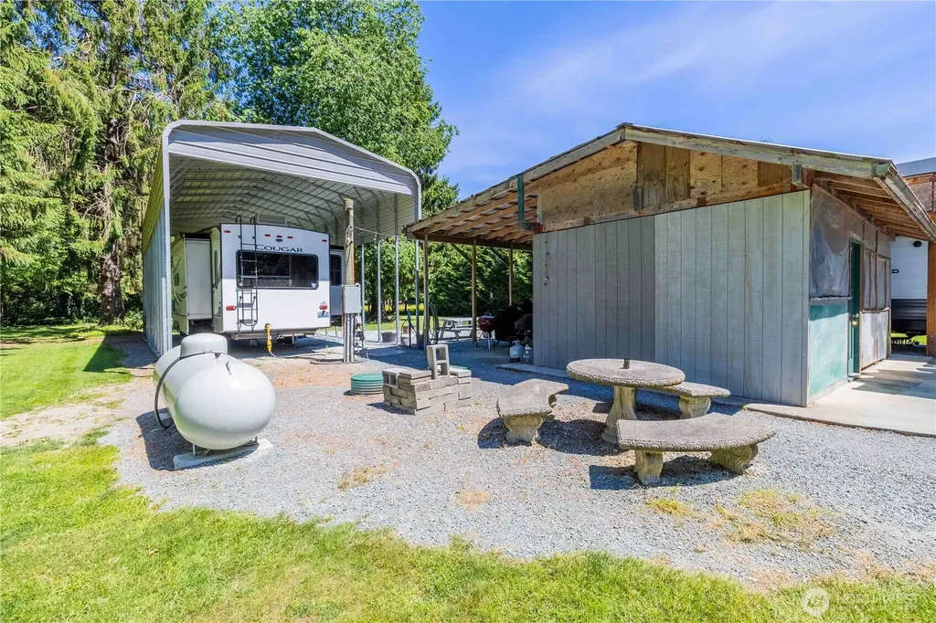 36153 Cape Horn Road Sedro Woolley WA 98284