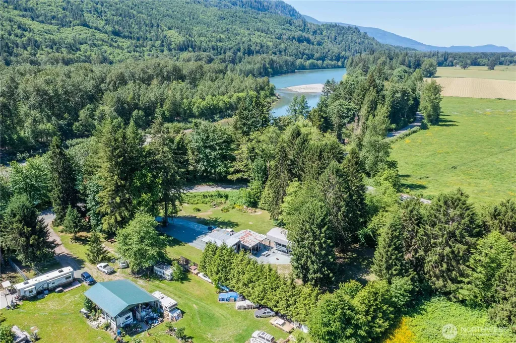 36153 Cape Horn Road Sedro Woolley WA 98284