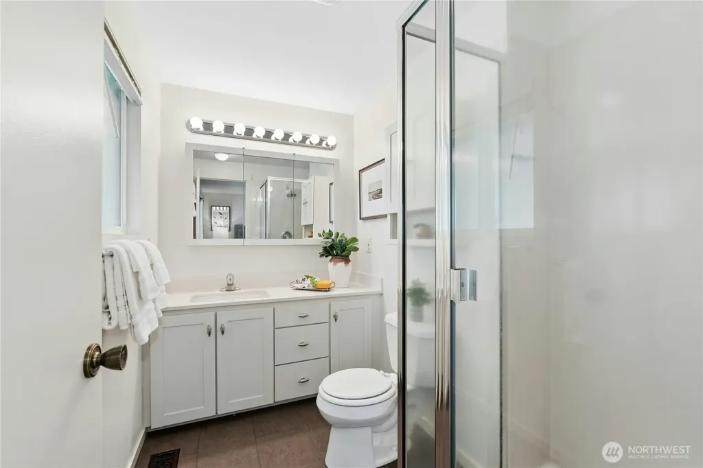 7208 Marwood Place Woodinville WA 98072