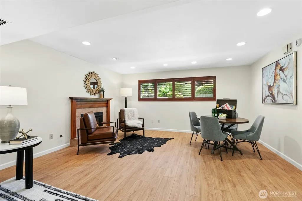 7208 Marwood Place Woodinville WA 98072