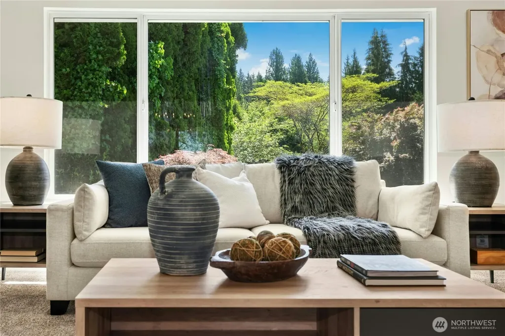7208 Marwood Place Woodinville WA 98072