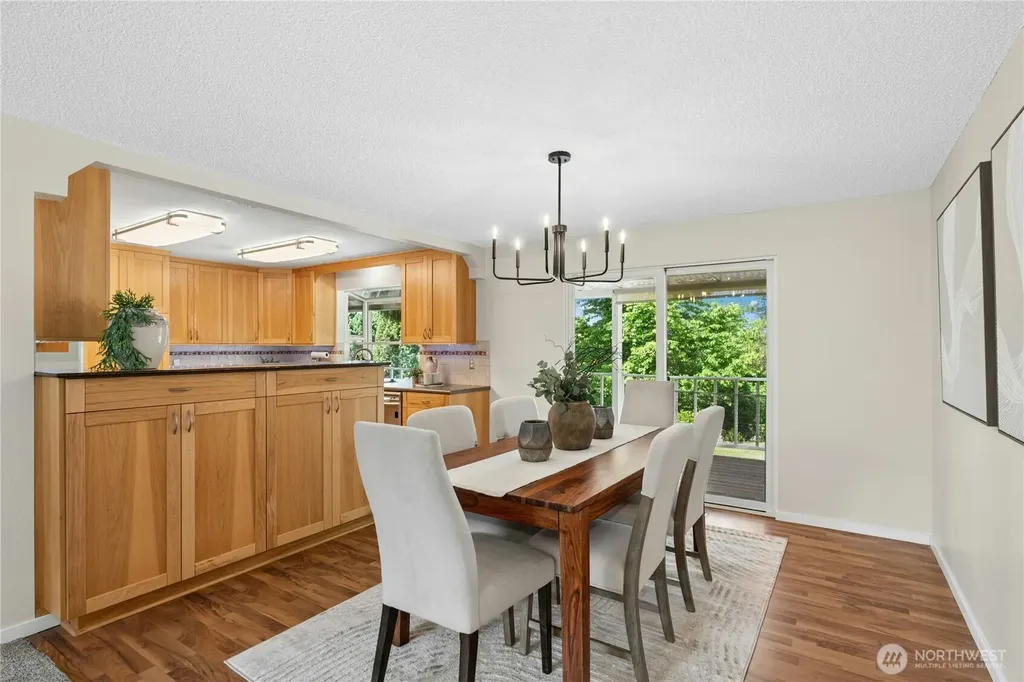 7208 Marwood Place Woodinville WA 98072