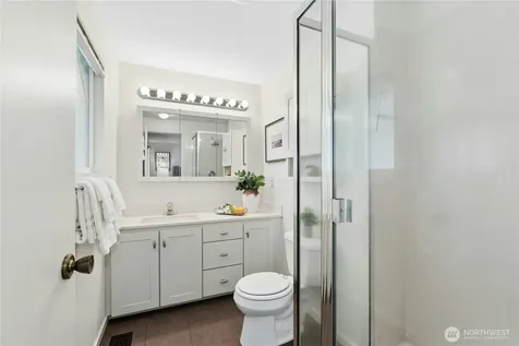 7208 Marwood Place Woodinville WA 98072