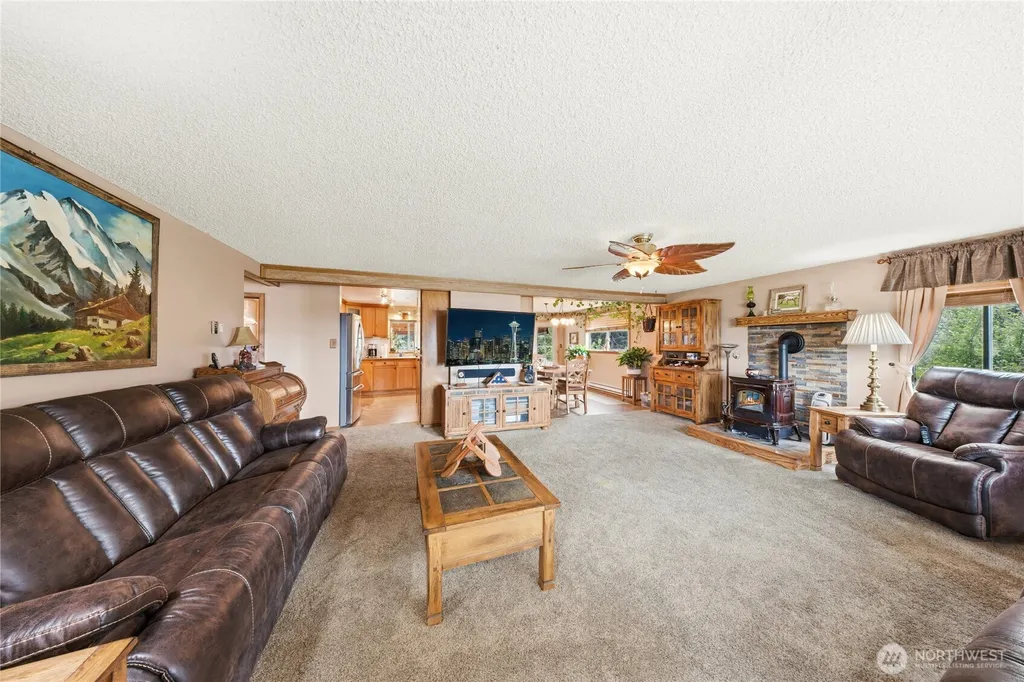 62 Roupe Road Sequim WA 98382