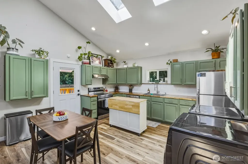 21108 119th Street NE Granite Falls WA 98252