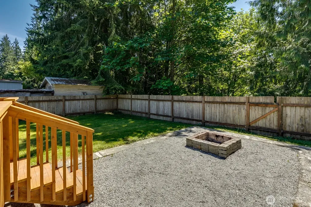 21108 119th Street NE Granite Falls WA 98252