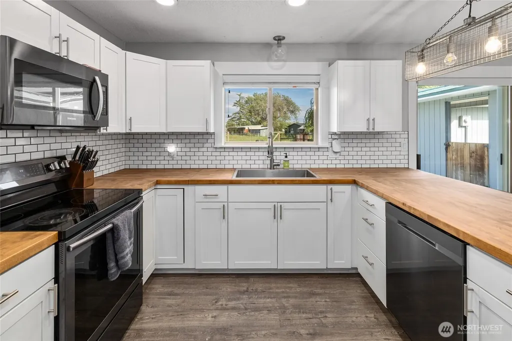 7221 Kittitas Highway Ellensburg WA 98926