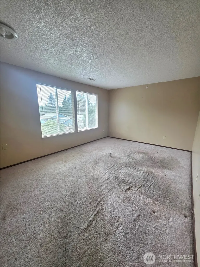 7880 Oxbow Avenue NE Bremerton WA 98311